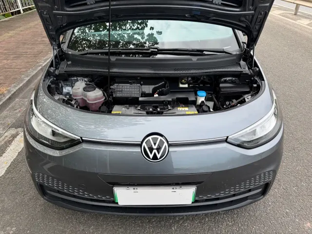 Volkswagen ID.3 — Фото автомобиля 5