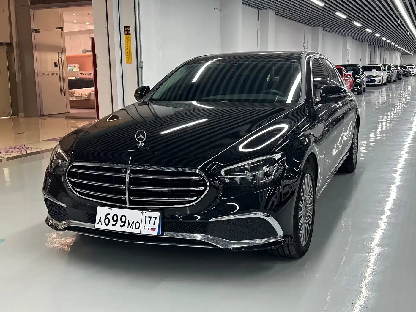 Фотография автомобиля — Mercedes-Benz Mercedes-Benz E-Class