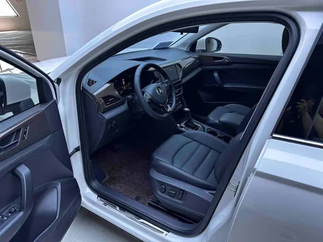 Volkswagen Tharu — Фото автомобиля 9