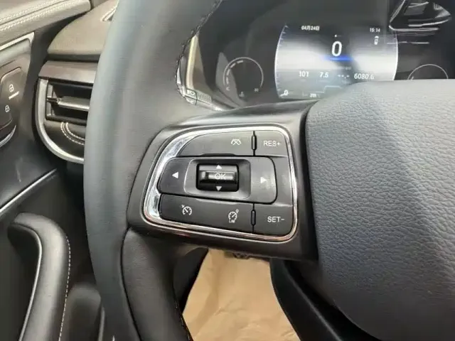 Chery Tiggo 8 — Фото автомобиля 22