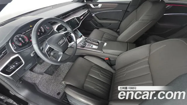 Audi A7 4K — Фото автомобиля 25