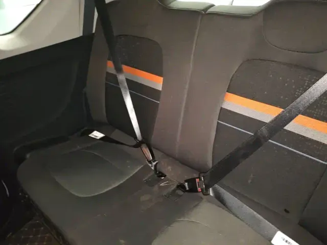 Wuling Hongguang Mini EV — Фото автомобиля 16