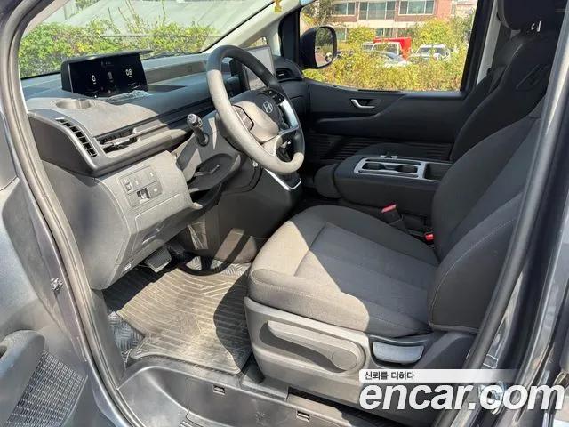 Hyundai Staria — Фото автомобиля 12