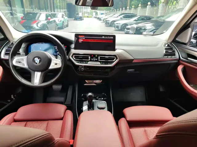 BMW BMW X3 2023 xDrive30i Leading M Night Package — Фото автомобиля 8
