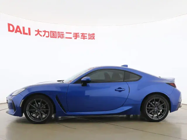 Subaru BRZ — Фото автомобиля 8