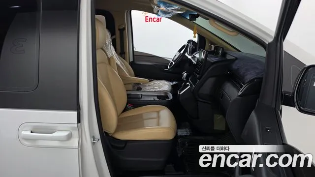 Hyundai Staria — Фото автомобиля 25