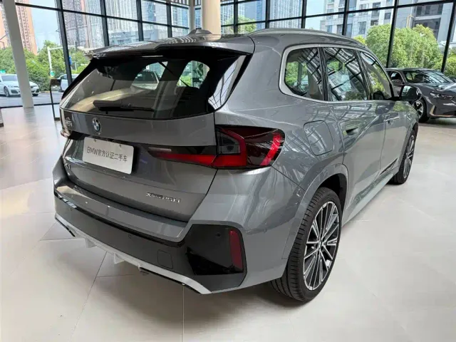 BMW X1 — Фото автомобиля 2