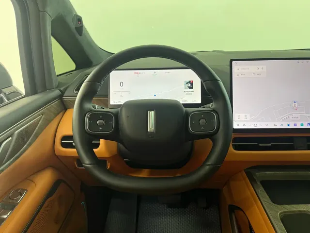 Wey Alpine — Фото автомобиля 7