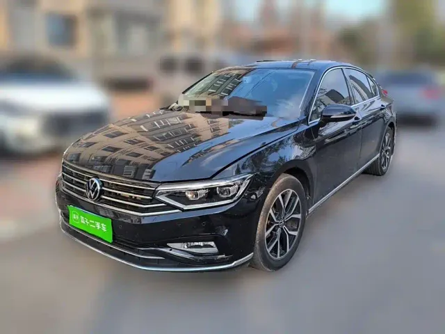 Фотография автомобиля — Volkswagen Magotan
