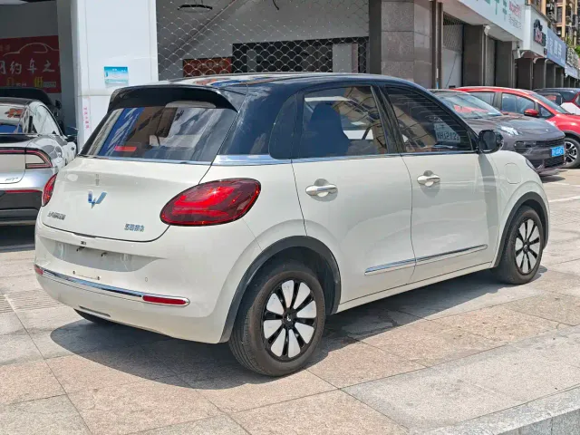 Wuling Bingo — Фото автомобиля 4