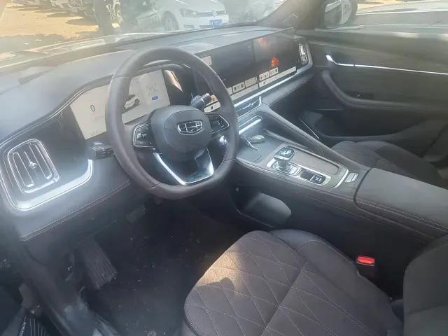 Geely Xingyue L — Фото автомобиля 3