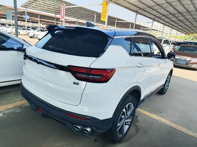 Geely Binyue — Фото автомобиля 6