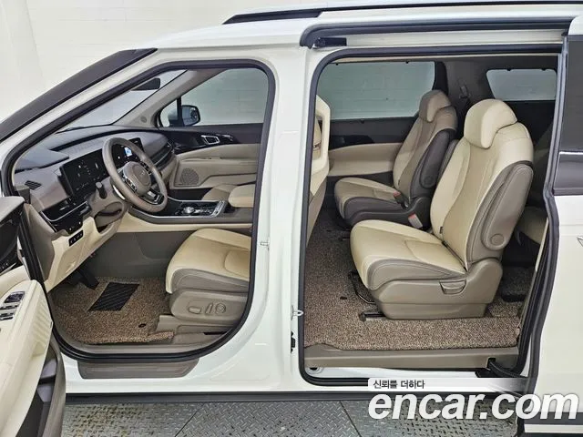 Kia Canival Новый Carnival 4 поколение Дизель 9 мест Signature — Фото автомобиля 10