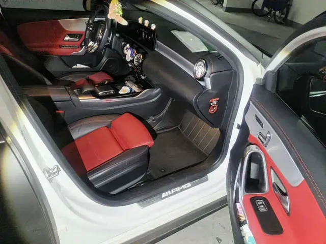 Mercedes-Benz A-Class AMG — Фото автомобиля 13