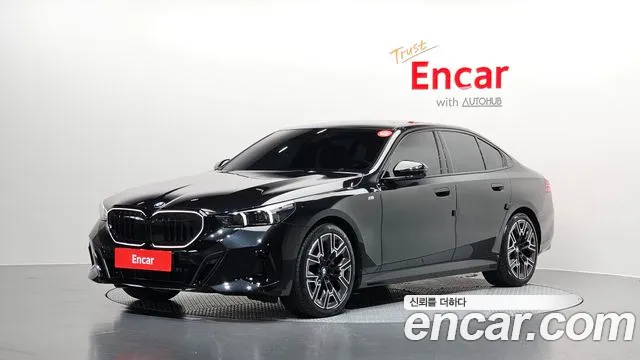 BMW 5-Series 5 серия (G60) 530i xDrive M Sport Pro Special Edition — Фото автомобиля 9