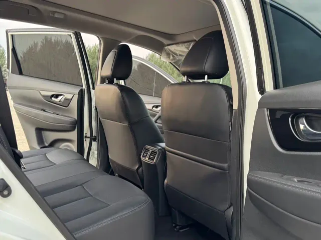 Nissan X-Trail — Фото автомобиля 13