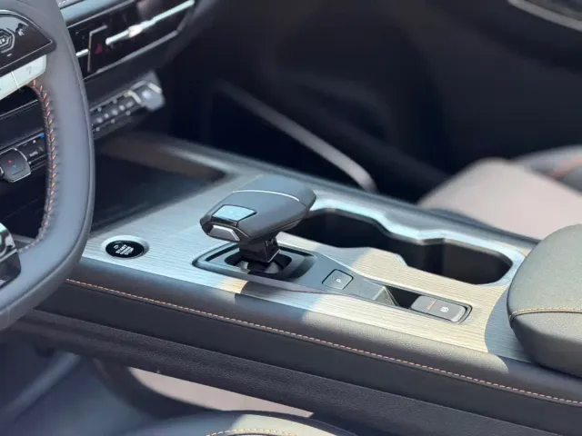Changan X7 Plus — Фото автомобиля 15