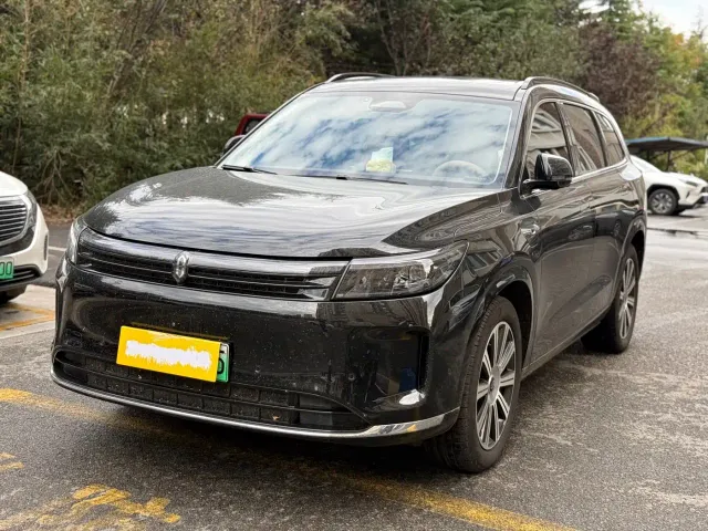 Фотография автомобиля — Aito M7
