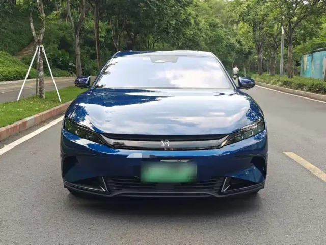 BYD Han — Фото автомобиля 21