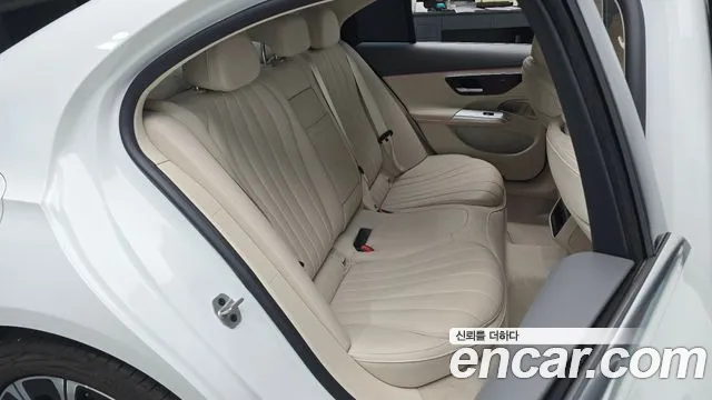 Mercedes-Benz E-Class E-класс W214 E300 4MATIC Exclusive — Фото автомобиля 10