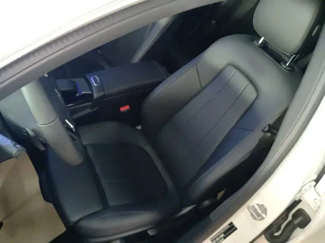 Mercedes-Benz A-Class — Фото автомобиля 14