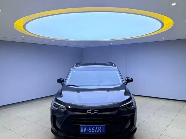Chevrolet Orlando — Фото автомобиля 2