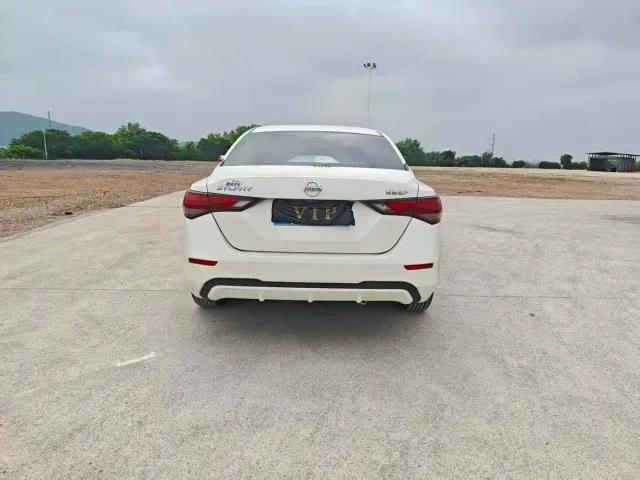 Nissan Sylphy — Фото автомобиля 13