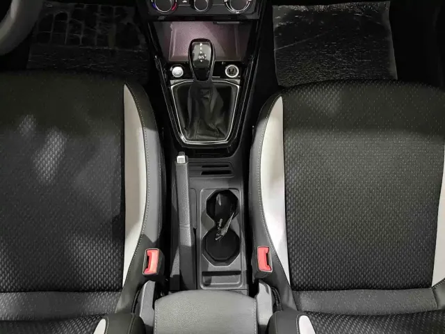 Volkswagen Tanying 2021 1.5L Automatic Smart Connect Edition — Фото автомобиля 11