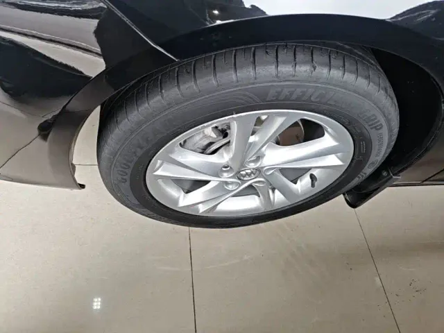 Buick Regal — Фото автомобиля 22