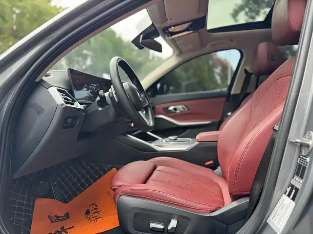 BMW 3 Series — Фото автомобиля 4