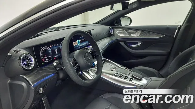 Mercedes-Benz AMG GT 4 двери 43 4MATIC+ — Фото автомобиля 9