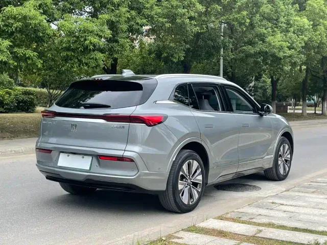 Buick E5 — Фото автомобиля 9