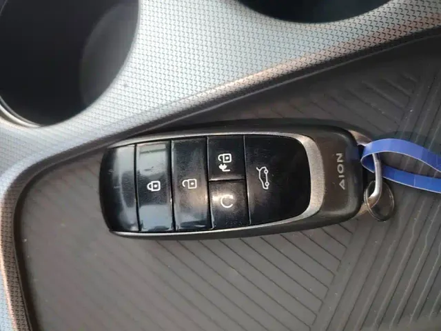 GAC Aion Y — Фото автомобиля 8