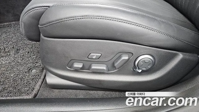 Genesis G80 Бензин 2.5 турбо AWD — Фото автомобиля 30