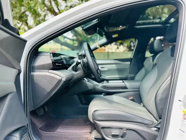 BYD Qin L — Фото автомобиля 7
