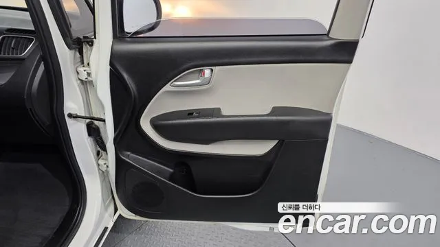 Kia RAY Новый Ray Фургон — Фото автомобиля 24