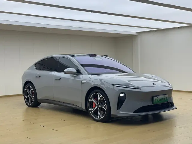 Nio ET5 — Фото автомобиля 5