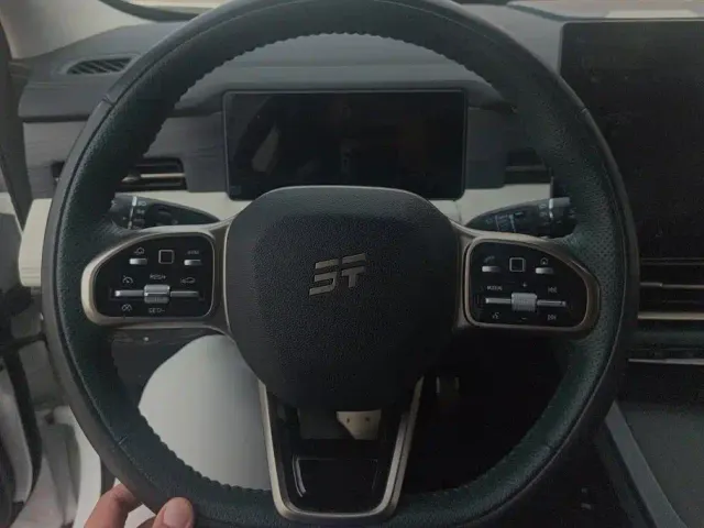 Jetour Shanhai L9 — Фото автомобиля 15