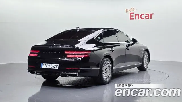 Genesis G80 Бензин 3.5 турбо AWD — Фото автомобиля 2