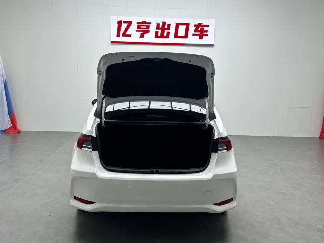 Toyota Corolla — Фото автомобиля 19