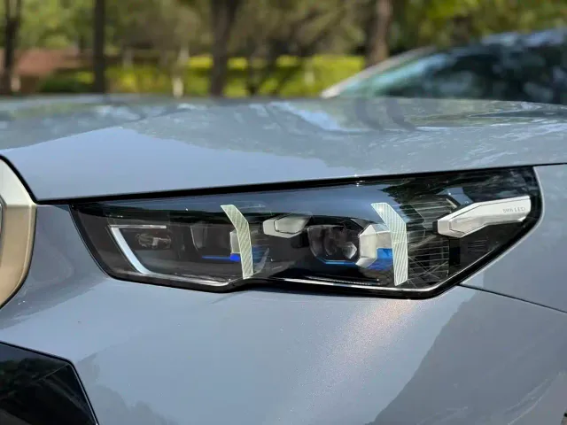 BMW 5 Series — Фото автомобиля 4