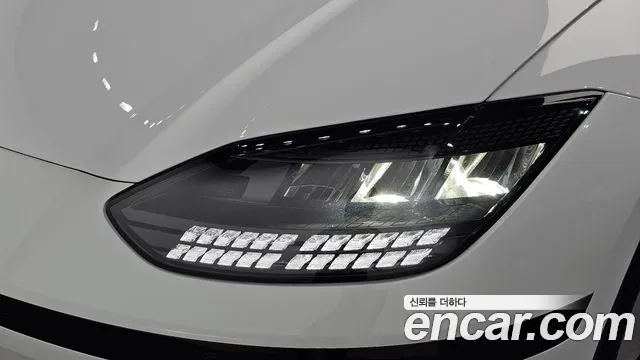 Hyundai Ioniq 6 — Фото автомобиля 7