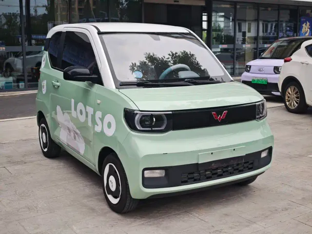 Wuling Hongguang Mini EV — Фото автомобиля 6