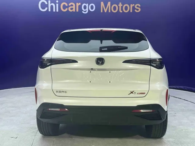 Changan X5 Plus — Фото автомобиля 6