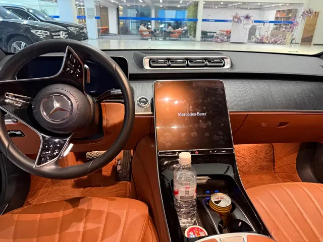 Mercedes-Benz S-Class — Фото автомобиля 6