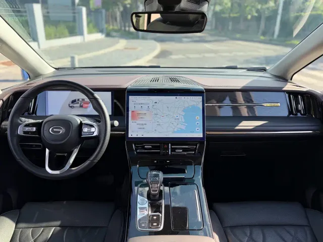 GAC Trumpchi M8 — Фото автомобиля 5