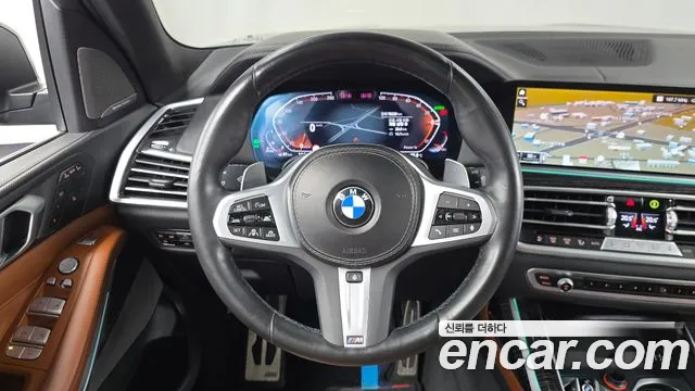 BMW X7 — Фото автомобиля 13