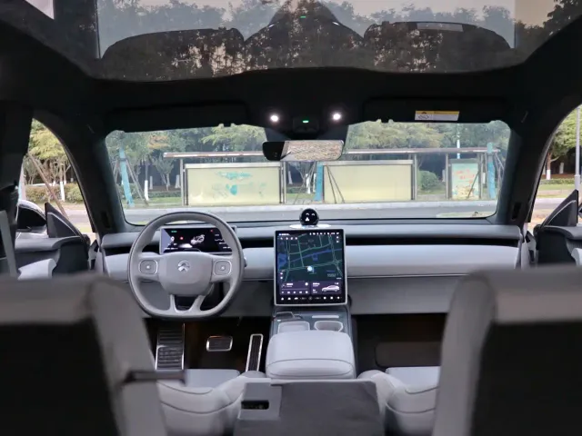 Nio ET5 Touring — Фото автомобиля 25