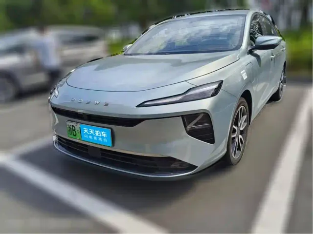 Фотография автомобиля — Roewe D6