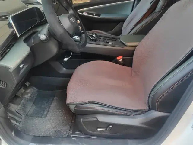 Geely Boyue — Фото автомобиля 9